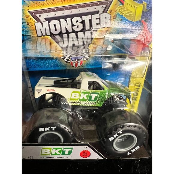 Hot Wheels Monster Jam BKT Growing Together 2015 Battle Slammer 1:64 New Sealed - Picture 2 of 4